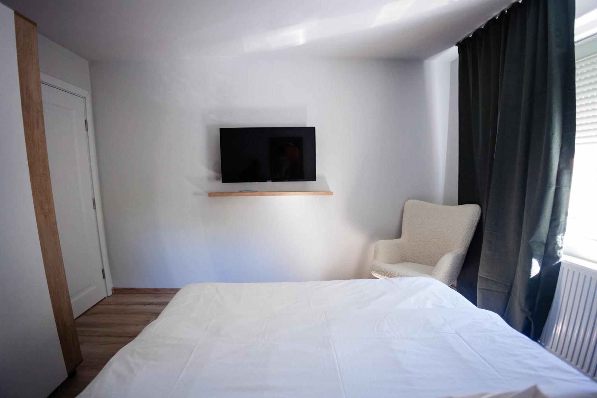 Apartament 209 Alba Iulia Buitenkant foto